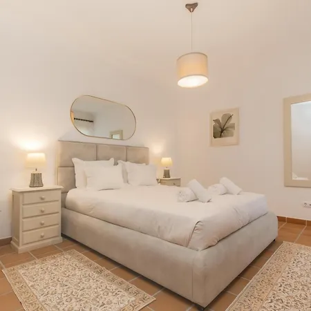Serenity In D'el Rey Apartment *